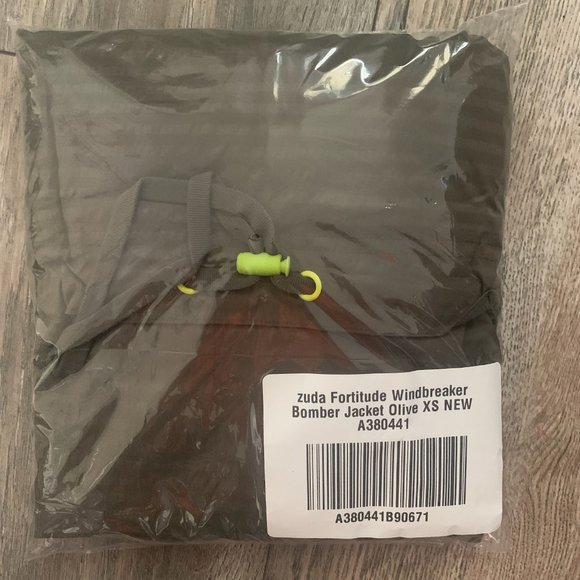NWT ZUDA FORTITUDE WINDBREAKER BOMBER JACKET OLIVE GREEN XS - Picture 9 of 11